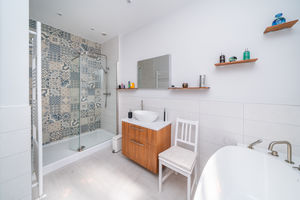 HOUSE BATHROOM- click for photo gallery